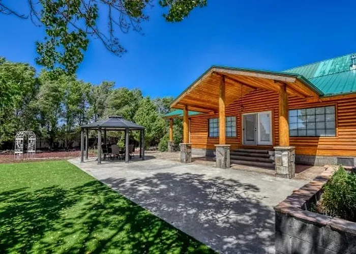 Amazing Spacious Log For Lage Family Groups With Incredible Backyard And Fantastic Views In Williams, Arizona Ferienhaus *